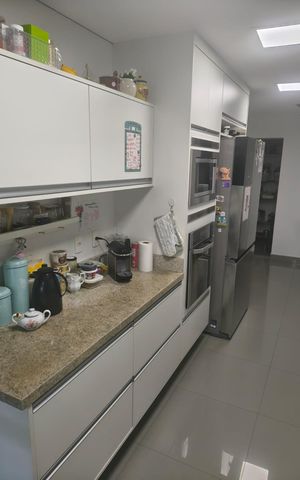 Apartamento para alugar com 198m², 3 quartos e 3 vagasCozinha