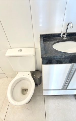 Studio para alugar com 200m², 1 quarto e sem vaga Studio para alugar com 200m², 1 quarto e sem vagaBanheiro Social