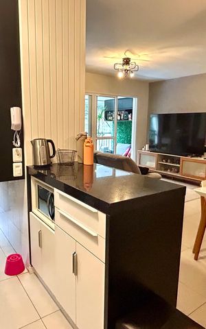 Apartamento à venda com 80m², 2 quartos e 1 vaga Apartamento à venda com 80m², 2 quartos e 1 vagaCozinha