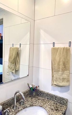 Apartamento à venda com 80m², 2 quartos e 1 vaga Apartamento à venda com 80m², 2 quartos e 1 vagaBanheiro da Suíte