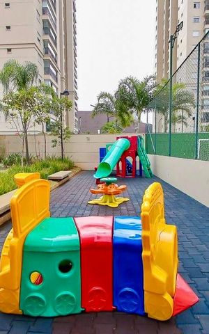 Apartamento à venda com 80m², 2 quartos e 1 vaga Apartamento à venda com 80m², 2 quartos e 1 vagaÁrea comum - Playground