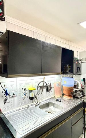 Apartamento à venda com 48m², 3 quartos e 1 vaga Apartamento à venda com 48m², 3 quartos e 1 vagaCozinha