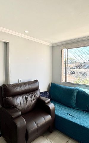 Apartamento à venda com 48m², 3 quartos e 1 vaga Apartamento à venda com 48m², 3 quartos e 1 vagaSala