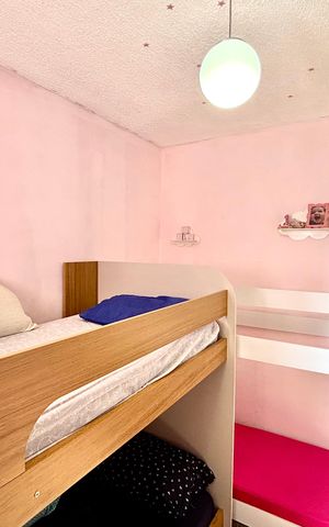 Apartamento à venda com 48m², 3 quartos e 1 vaga Apartamento à venda com 48m², 3 quartos e 1 vagaQuarto 2