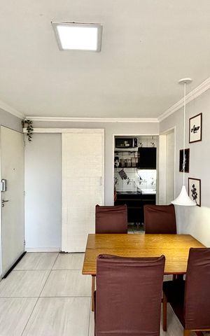 Apartamento à venda com 48m², 3 quartos e 1 vaga Apartamento à venda com 48m², 3 quartos e 1 vagaSala de Jantar