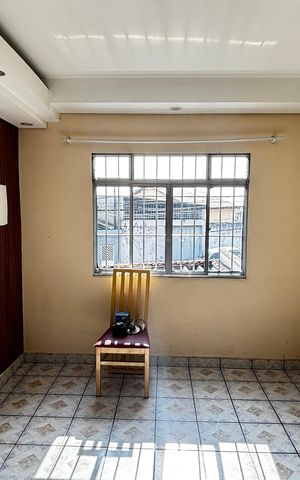 Casa para alugar com 120m², 3 quartos e 1 vaga Casa para alugar com 120m², 3 quartos e 1 vagaSala