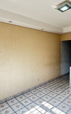 Casa para alugar com 120m², 3 quartos e 1 vaga Casa para alugar com 120m², 3 quartos e 1 vagaSala