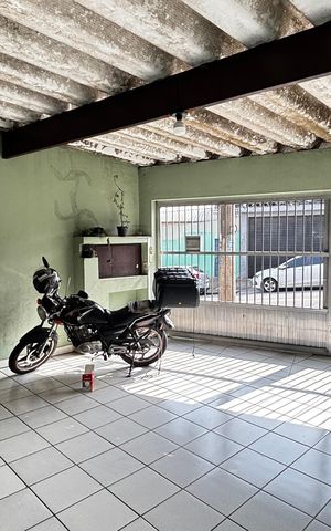 Casa para alugar com 120m², 3 quartos e 1 vaga Casa para alugar com 120m², 3 quartos e 1 vagaGaragem