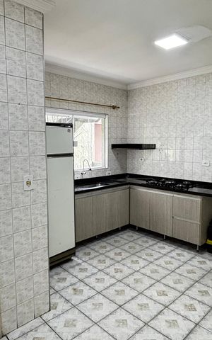 Casa para alugar com 120m², 3 quartos e 1 vaga Casa para alugar com 120m², 3 quartos e 1 vagaCozinha