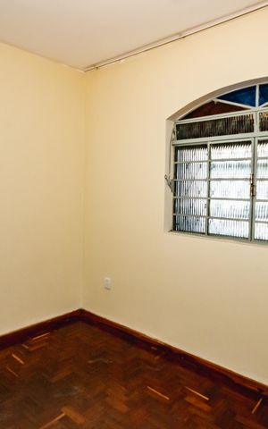 Casa para alugar com 200m², 4 quartos e 2 vagasQuarto 1