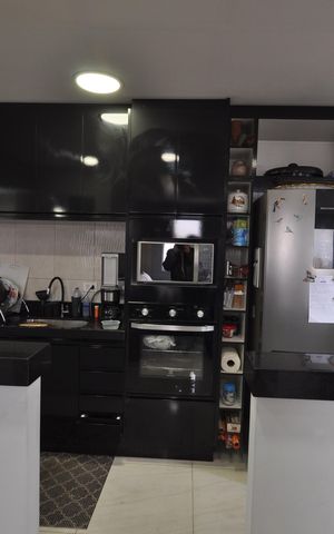 Apartamento para alugar com 120m², 2 quartos e 2 vagasCozinha