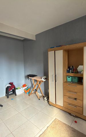 Casa à venda com 180m², 6 quartos e 2 vagas