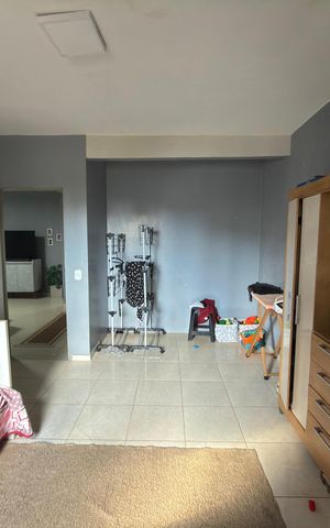 Casa à venda com 180m², 6 quartos e 2 vagas