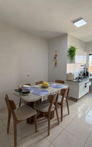 Casa à venda com 180m², 6 quartos e 2 vagas