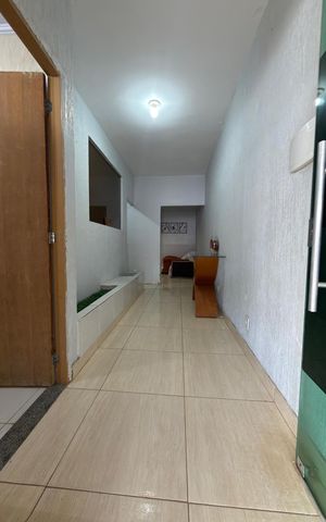 Casa à venda com 180m², 6 quartos e 2 vagas