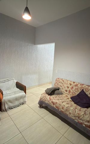 Casa à venda com 180m², 6 quartos e 2 vagas