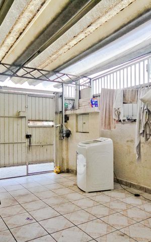 Casa para alugar com 120m², 2 quartos e 1 vagaÁrea externa