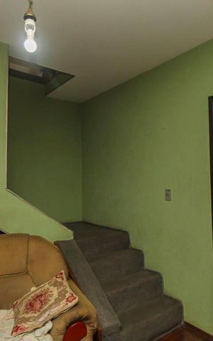 Casa à venda com 175m², 3 quartos e 2 vagas