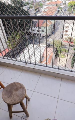 Apartamento à venda com 72m², 3 quartos e 1 vaga Apartamento à venda com 72m², 3 quartos e 1 vagaVaranda