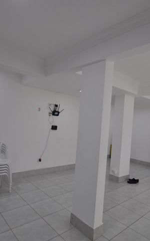 Apartamento para alugar com 37m², 2 quartos e sem vagaÁrea comum - Salão de festas