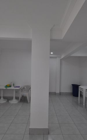 Apartamento para alugar com 37m², 2 quartos e sem vagaÁrea comum - Salão de festas