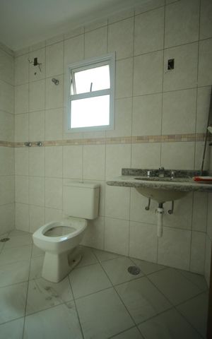 Apartamento para alugar com 102m², 3 quartos e 2 vagasBanheiro da Suíte 
