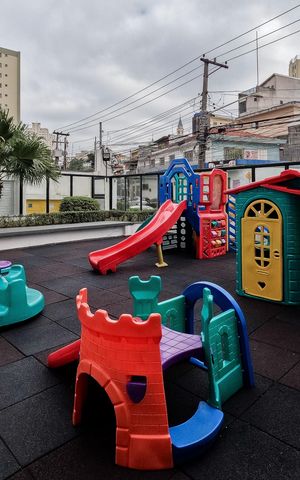 Apartamento à venda com 76m², 3 quartos e 2 vagas Apartamento à venda com 76m², 3 quartos e 2 vagasÁrea comum - Playground