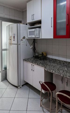 Apartamento à venda com 76m², 3 quartos e 2 vagas Apartamento à venda com 76m², 3 quartos e 2 vagasCozinha