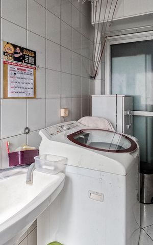 Apartamento à venda com 76m², 3 quartos e 2 vagas Apartamento à venda com 76m², 3 quartos e 2 vagasLavanderia