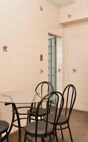 Casa à venda com 430m², 3 quartos e 1 vaga Casa à venda com 430m², 3 quartos e 1 vagaCozinha