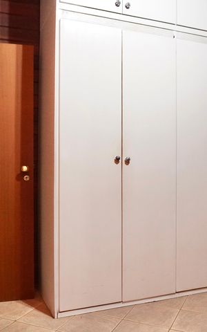 Casa à venda com 430m², 3 quartos e 1 vaga Casa à venda com 430m², 3 quartos e 1 vagaEdícula- Quarto 1