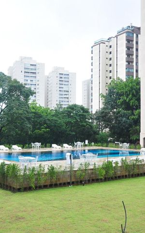 Apartamento à venda com 72m², 2 quartos e 1 vagaPiscina