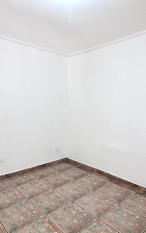 Casa para alugar com 50m², 1 quarto e 6 vagasQuarto 1