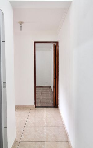 Casa para alugar com 50m², 1 quarto e 6 vagasCorredor