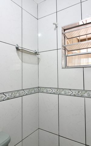 Casa para alugar com 50m², 1 quarto e 6 vagasBanheiro