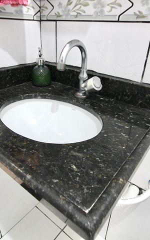 Casa para alugar com 50m², 1 quarto e 6 vagasBanheiro