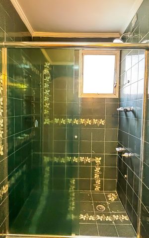 Apartamento para alugar com 130m², 3 quartos e 1 vaga