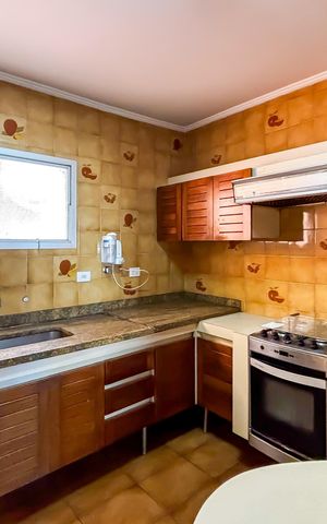 Apartamento para alugar com 130m², 3 quartos e 1 vaga