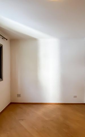 Apartamento para alugar com 130m², 3 quartos e 1 vaga