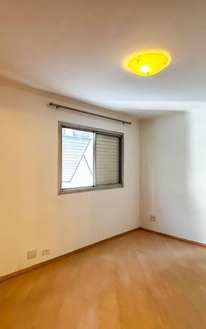 Apartamento para alugar com 130m², 3 quartos e 1 vaga