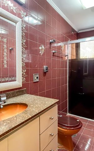 Apartamento para alugar com 130m², 3 quartos e 1 vaga