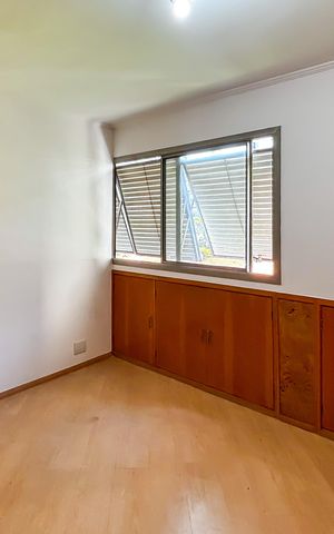 Apartamento para alugar com 130m², 3 quartos e 1 vaga