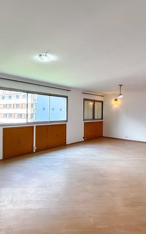 Apartamento para alugar com 130m², 3 quartos e 1 vaga