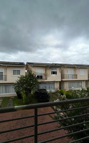 Casa de condomínio à venda com 230m², 4 quartos e 3 vagas