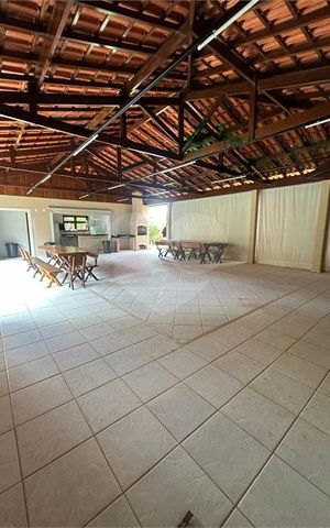 Casa à venda com 403m², 3 quartos e 4 vagas