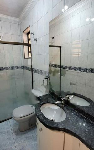 Casa à venda com 103m², 2 quartos e 2 vagas