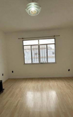 Apartamento para alugar com 80m², 2 quartos e 1 vagaSala