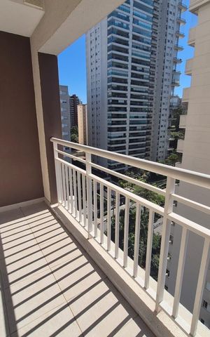 Apartamento à venda com 65m², 2 quartos e 1 vaga Apartamento à venda com 65m², 2 quartos e 1 vagaVaranda