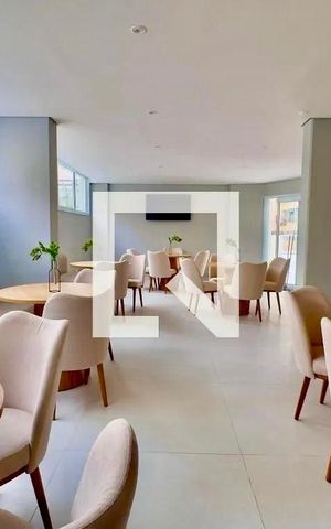Apartamento para alugar com 46m², 2 quartos e 1 vaga Apartamento para alugar com 46m², 2 quartos e 1 vagaÁrea comum - Salão de festas