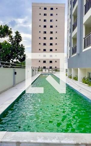 Apartamento para alugar com 46m², 2 quartos e 1 vaga Apartamento para alugar com 46m², 2 quartos e 1 vagaÁrea comum - Piscina